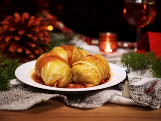 Sarmale din varză murată cu ciolan de porc